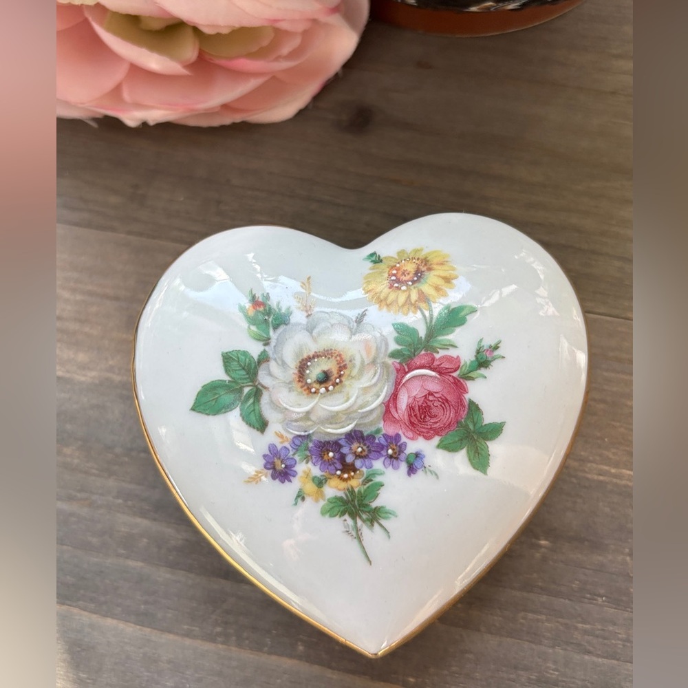 Elfinware Floral Heart-Shaped Trinket Box, Vintage Germany